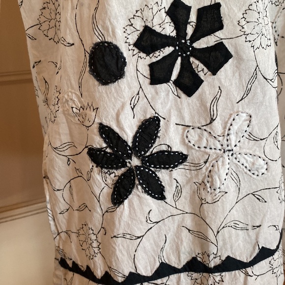 Kerry Cassill Pullover Floral Tunic - Picture 6 of 15